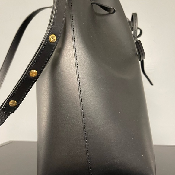 Mansur Gavriel large leather bucket bag - authentic - Picture 3 of 8